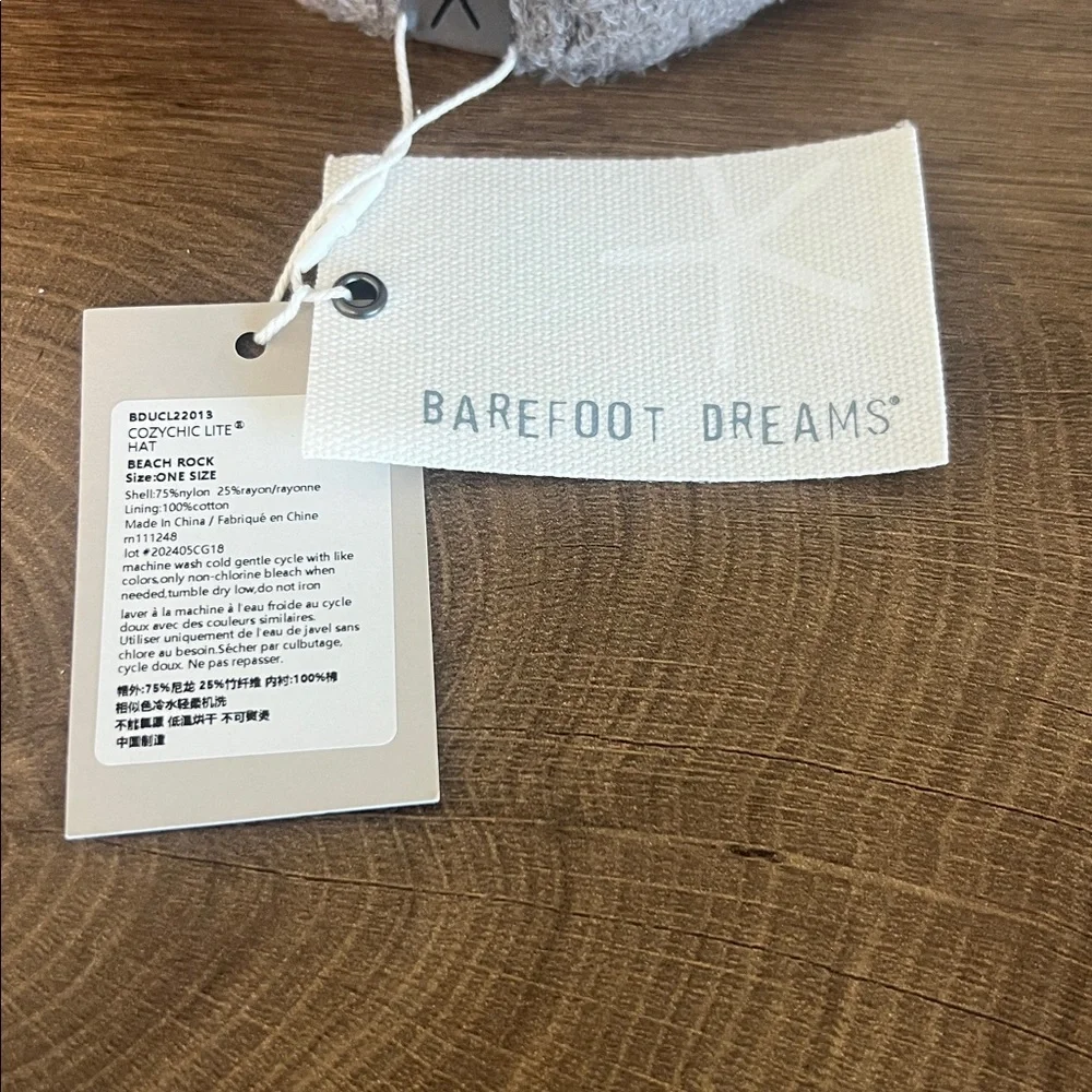 Barefoot Dreams CozyChic Lite Hat Beach Rock OS NWT Soft Bouclé Cap